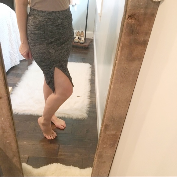 Gap size small soft dark grey side split skirt - Picture 3 of 6